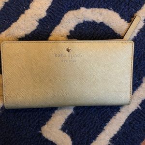 Kate spade cedar street gold wallet